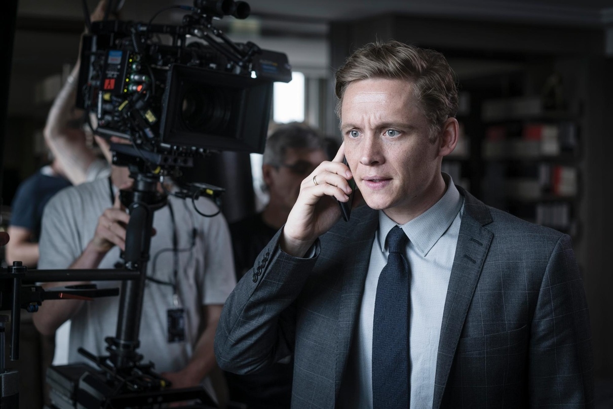 Matthias Schweighöfer ist auch bei der zweiten Staffel von "You Are Wanted" als Regisseur, Produzent und Hauptdarsteller mit von der Partie