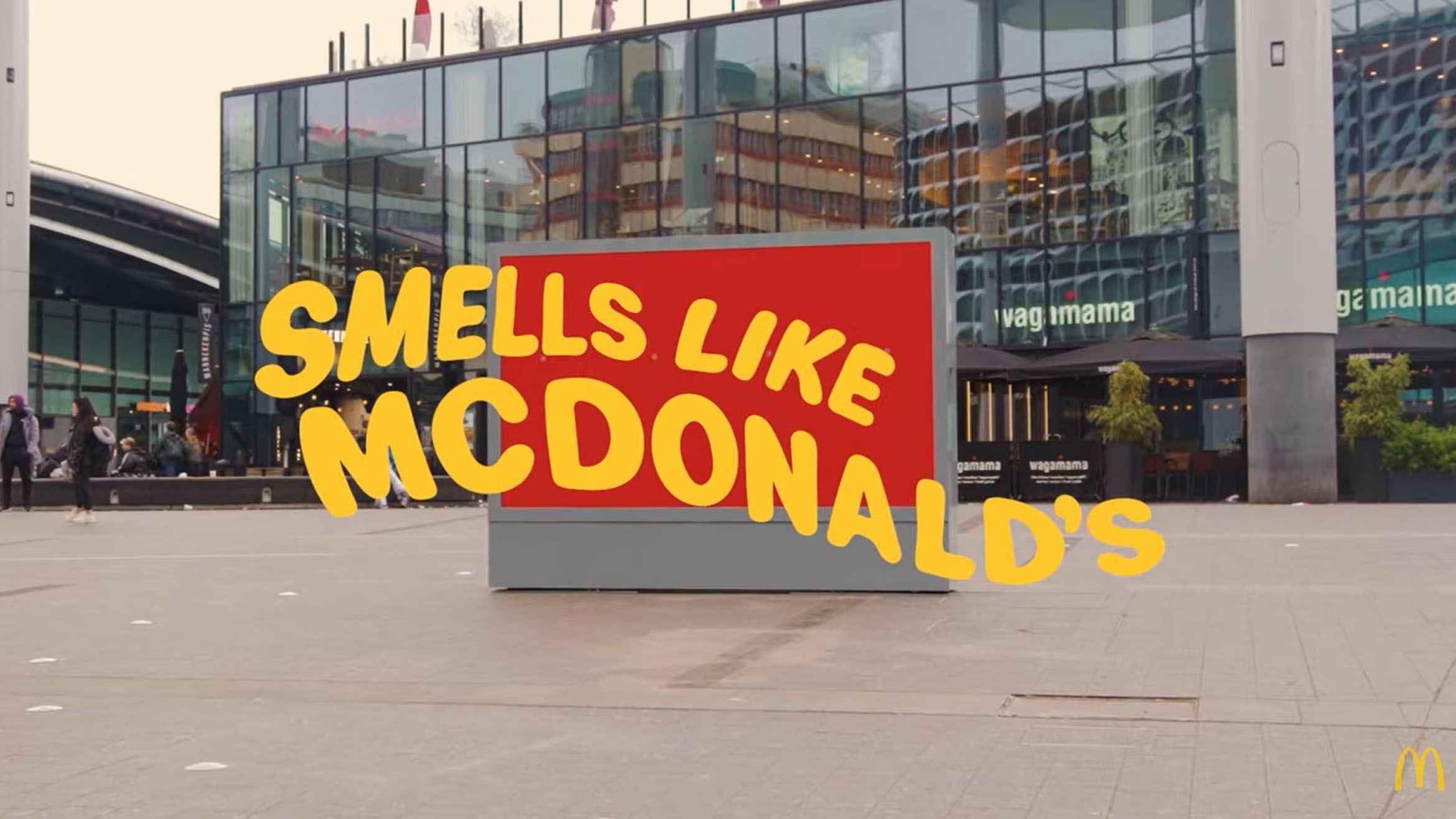 McDonalds spielt duftende Plakate aus