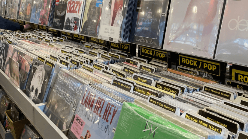 Vinyl-Verkäufe im US-Musikmarkt mit merkwürdiger Delle