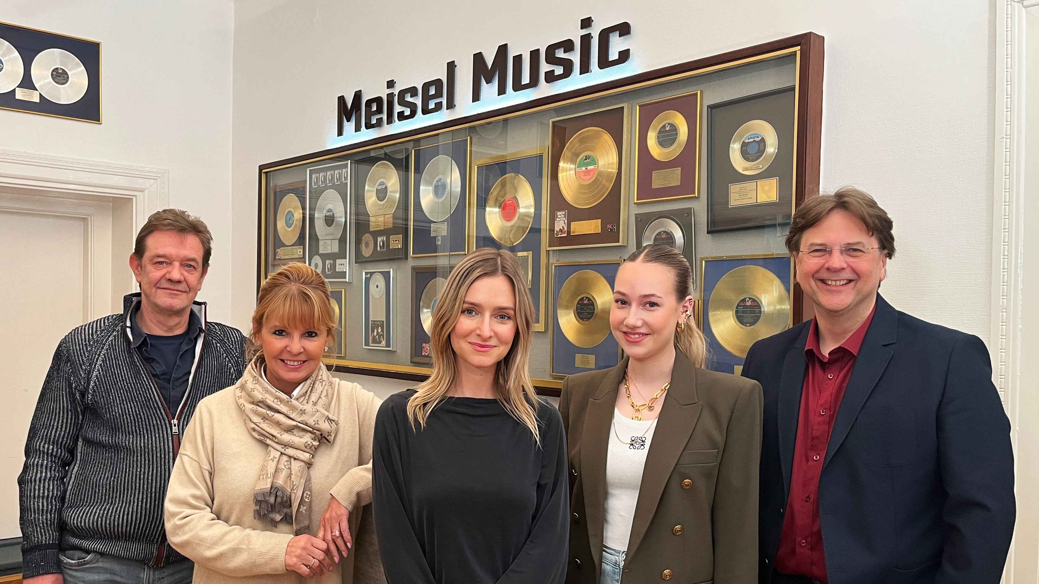 Sarah Zucker vertraut Meisel Music