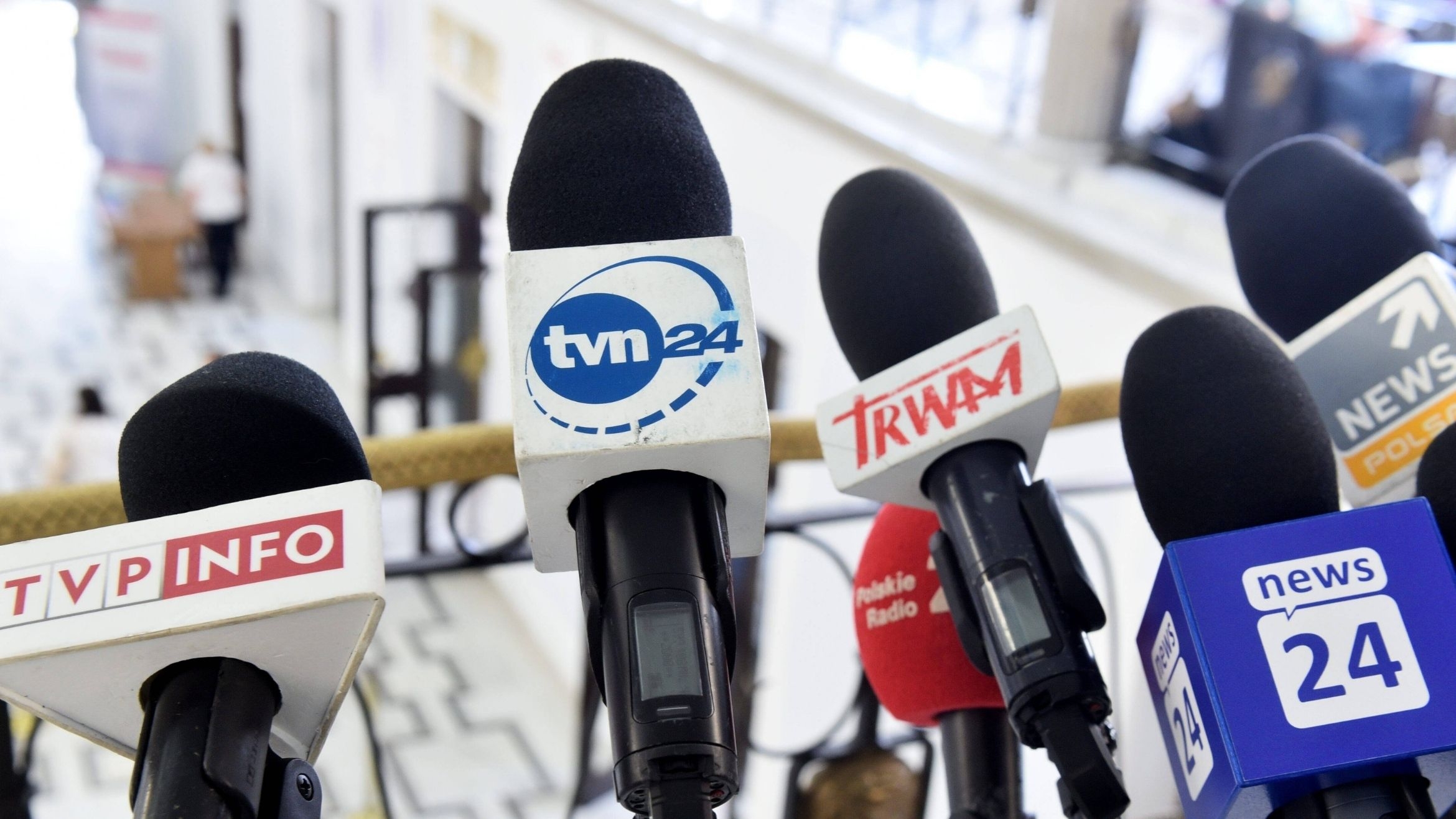 Polens Parlament hat für eine Änderung des Rundfunkgesetzes gestimmt. Kritiker vermuten, dass die Novelle ein direkter Angriff auf den regierungskritischen TV-Sender TVN ist – 