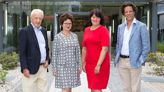 Aufsichsratsvorsitzender Dr. Peter Haller, Mitglieder des Aufsichtsrats Sybille Stempel und Anke Schäferkordt sowie CEO Florian Haller (v.l.)