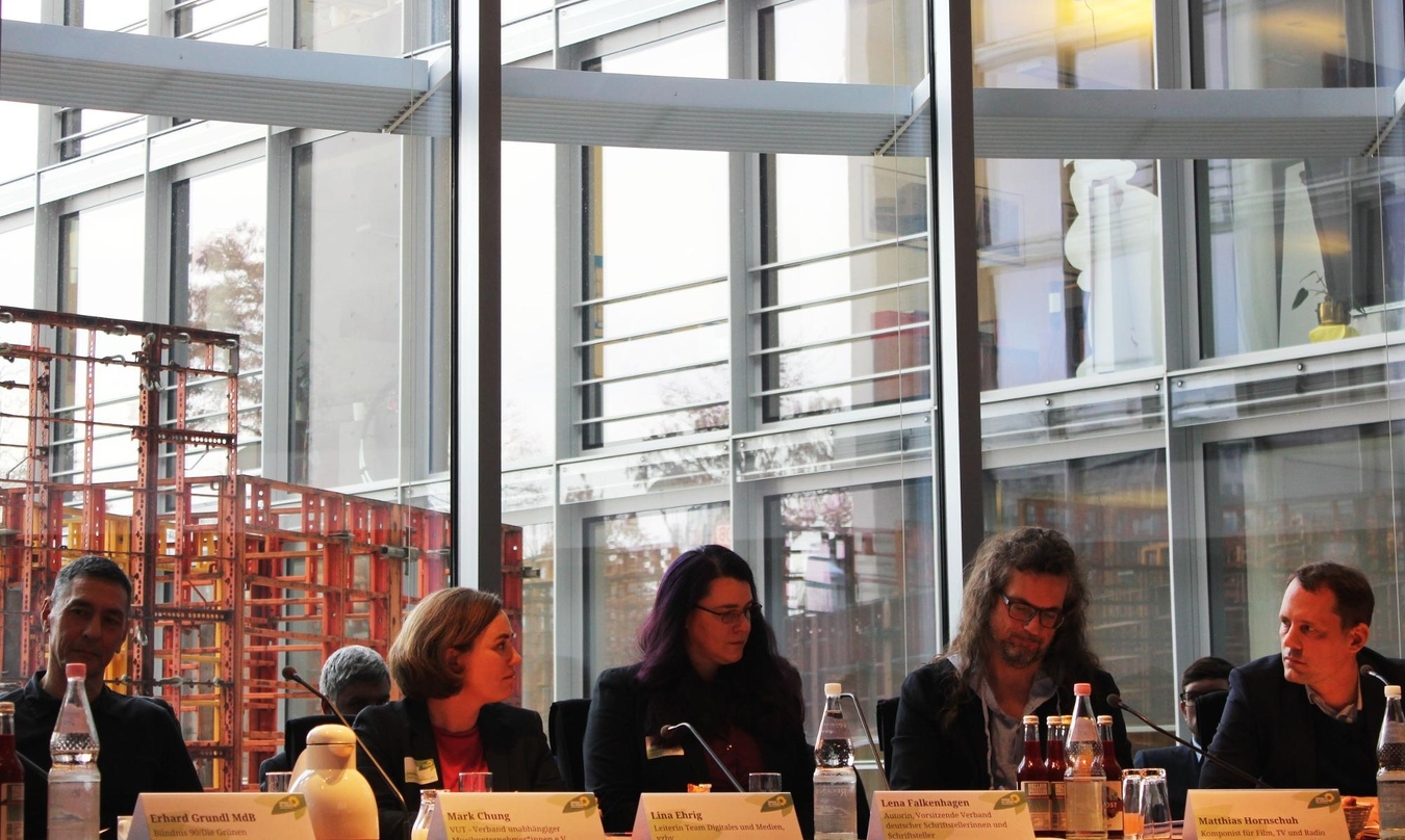 Hoffen auf eine schnelle Einigung über offene Diskussionspunkte (von links): Mark Chung, Lina Ehrig, Lena Falkenhagen, Matthias Hornschuh und Georg Nolte