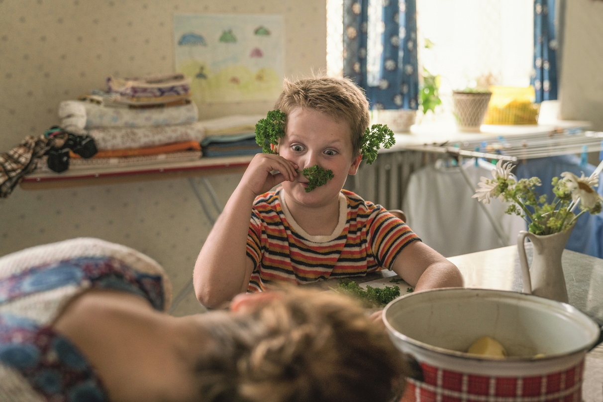 Weiter an der Spitze der deutschen Kinocharts: "Der Junge muss an die frische Luft"