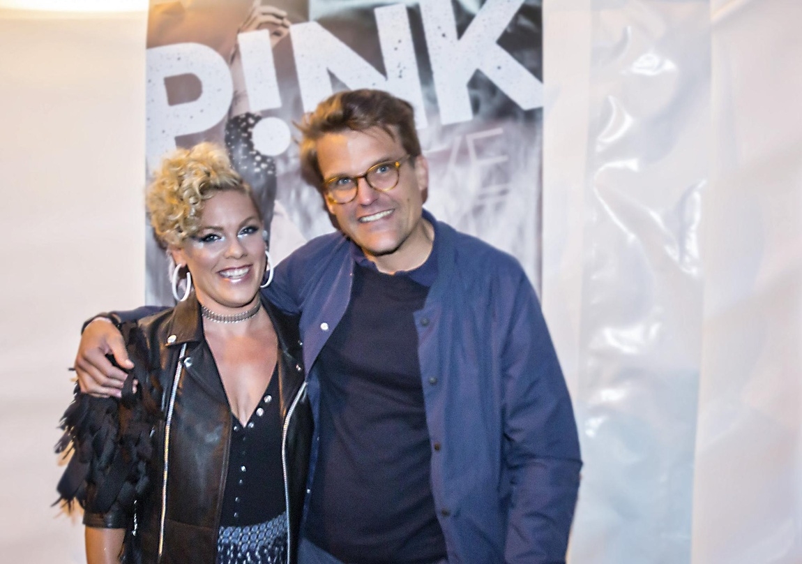 Freuen sich bereits aufs neue Album, "Beautiful Trauma", das am 13. Oktober erscheinen soll: US-Superstar Pink und Philip Ginthör, CEO Sony Music GSA