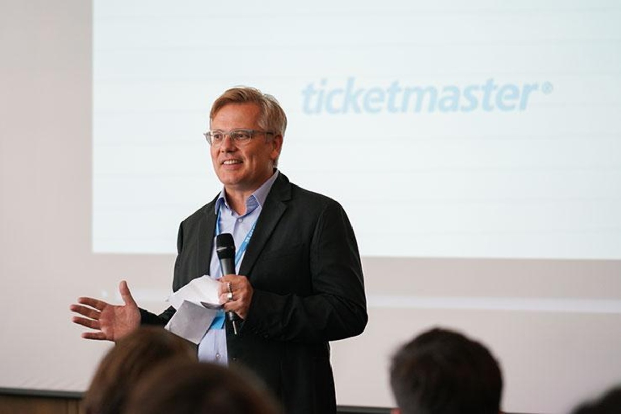 Lädt wieder zum Ticketmaster Forum ein: Ticketmaster-Chef Klaus Zemke, hier beim Ticketmaster Forum 2017 in Berlin