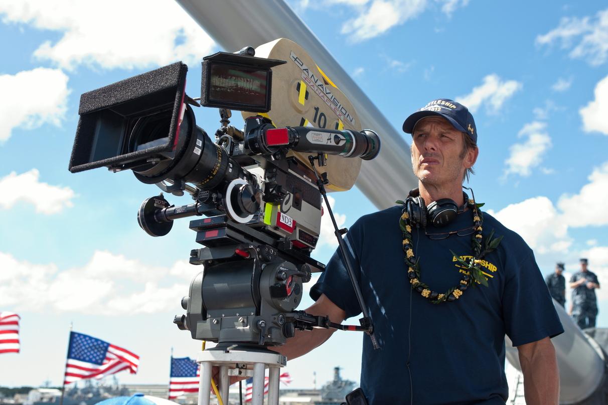 Peter Berg am Set von "Battleship"