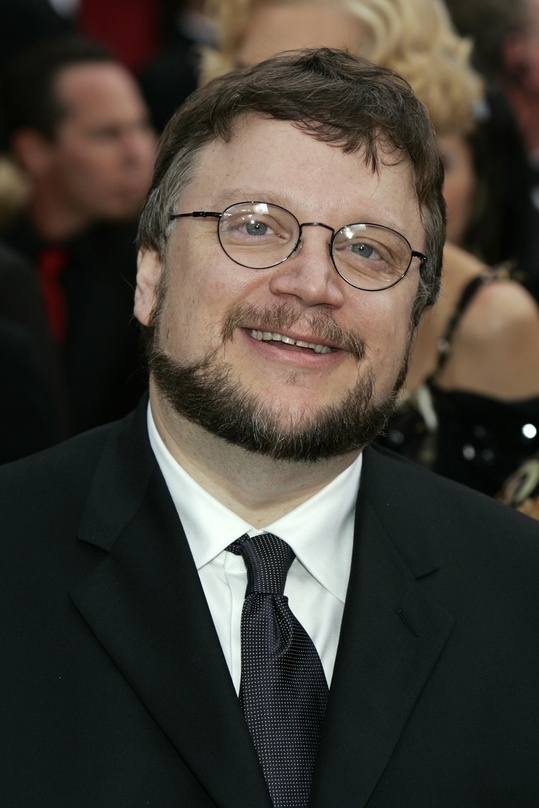 Guillermo Del Toro geht für Disney in die Geistervilla