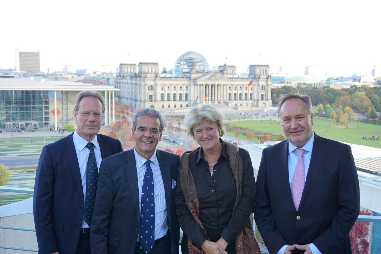 In Berlin mit dabei (von links): Heinz Stroh, Rolf Budde, Monika Grütters und Winfried Jacobs