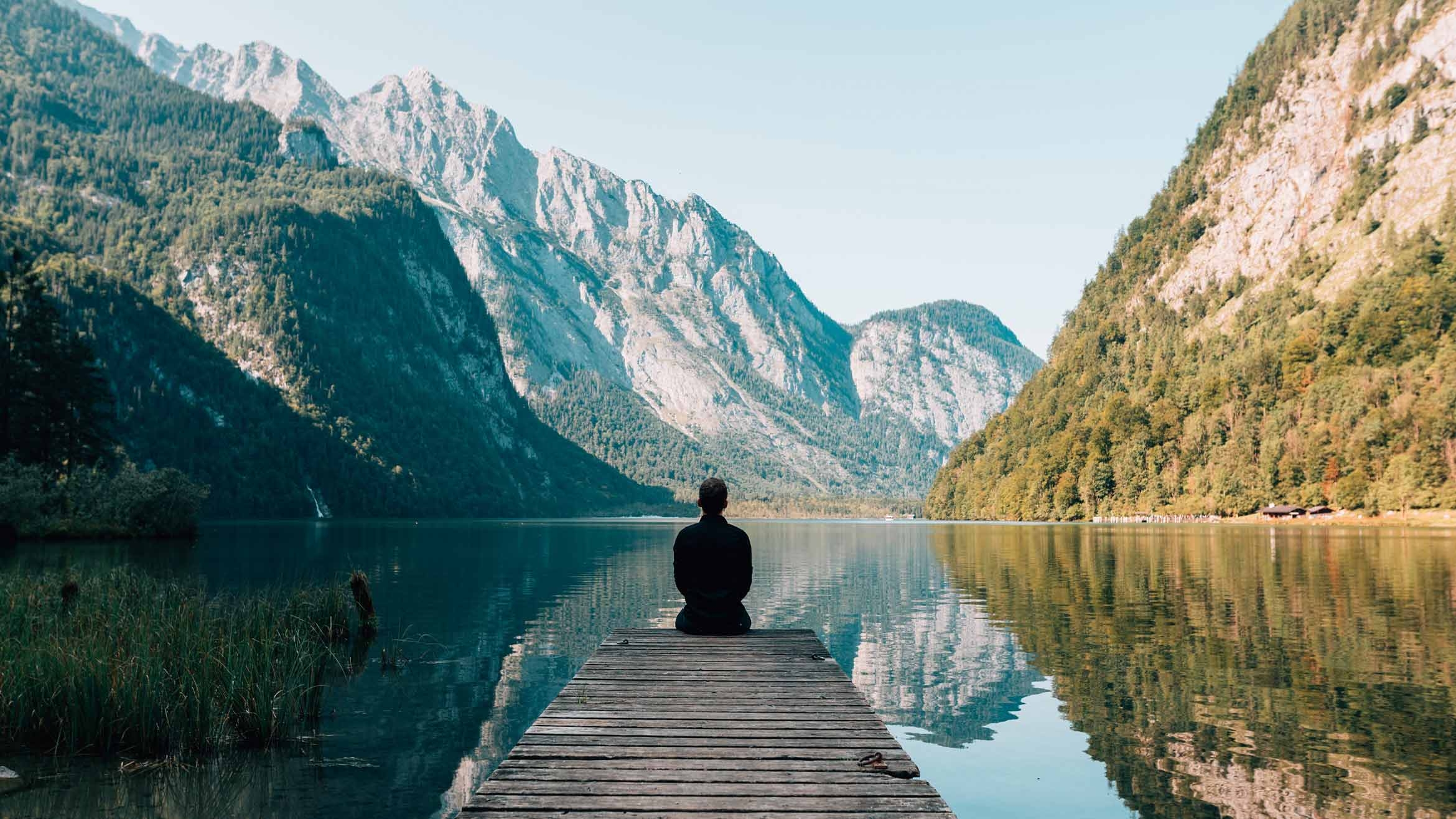 In der Ruhe liegt die Kraft: Immer mehr Menschen nutzen Meditations-Apps, um sich vom Alltagsstress zu erholen. Das nutzen Verlage, die eigene Digital-Dienste starten