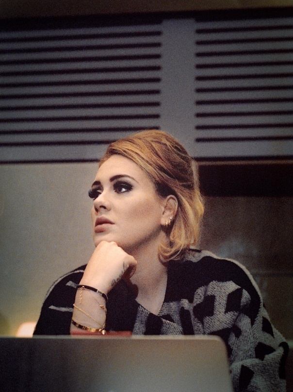 Bei Alben und Songs weiter spitze: Adele