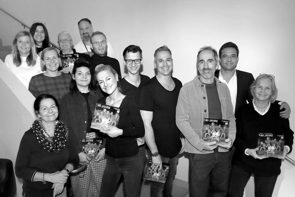 Zelebrierten 40 Jahre TKKG in München: die Sprecher des Hörspiels mit den Teams von Sony Music Family Entertainment und Semmel Concerts