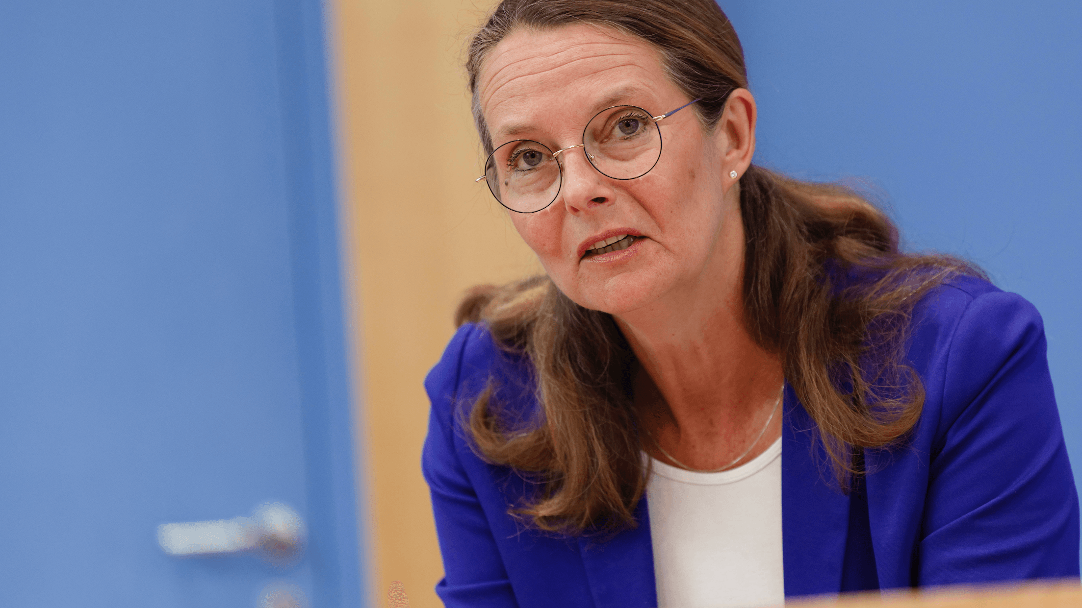 SPD-geführte Kulturministerien wollen den Verfassungsschutz aus der Förderung heraushalten