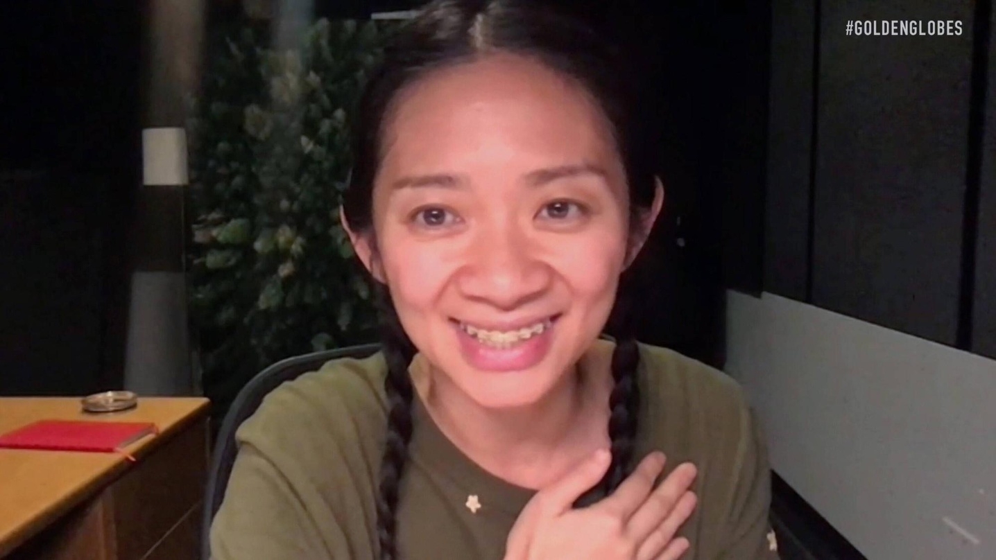 Chloé Zhao, hier bei einer Videoschalte anlässlich der Golden-Globe-Verleihung, sitzt in diesem Jahr in der Venedig-Jury 