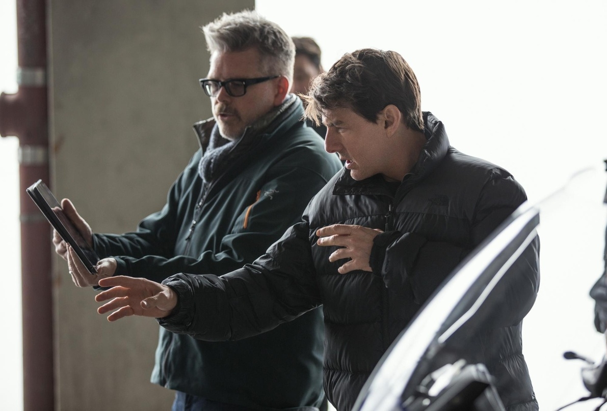 Im September sollen Christopher McQuarrie (links im Bild) und Tom Cruise ans Set von "Mission: Impossible 7" zurückkehren