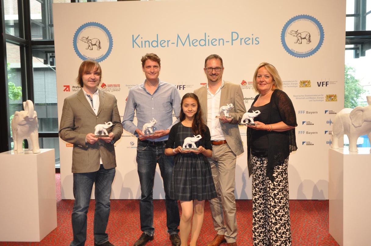 Die Preisträger Simon Kratz (in Vertretung von Robin Kocaurek), Felix von Poser, Lynn Dorschack, Fabian Rott und Gabriele M. Walther (v.l.)