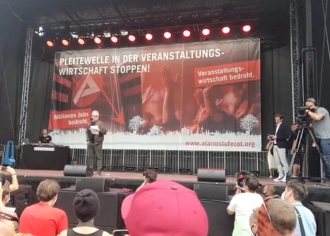 Sprach in Berlin bei der Demo: Herbert Grönemeyer