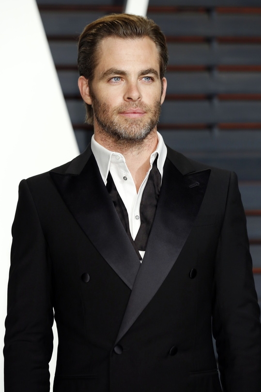 Chris Pine spielt in "All the Old Knives"