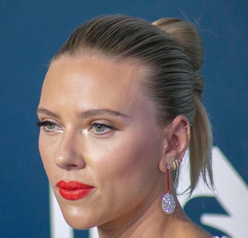 Scarlett Johansson wird wieder mit Marvel zusammenarbeiten
