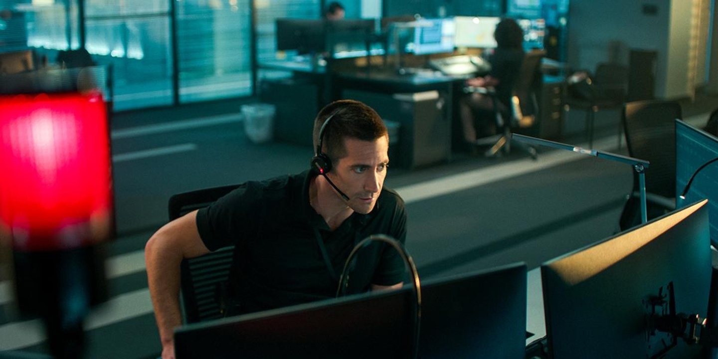 Nur Jake Gyllenhaal kann in "The Guilty" ein Verbrechen verhindern