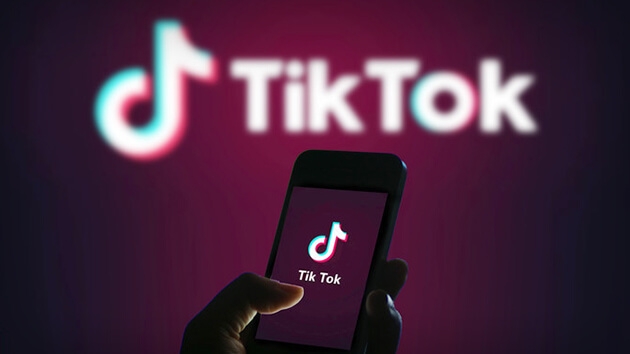 Die Video-App TikTok auf einem Smartphone