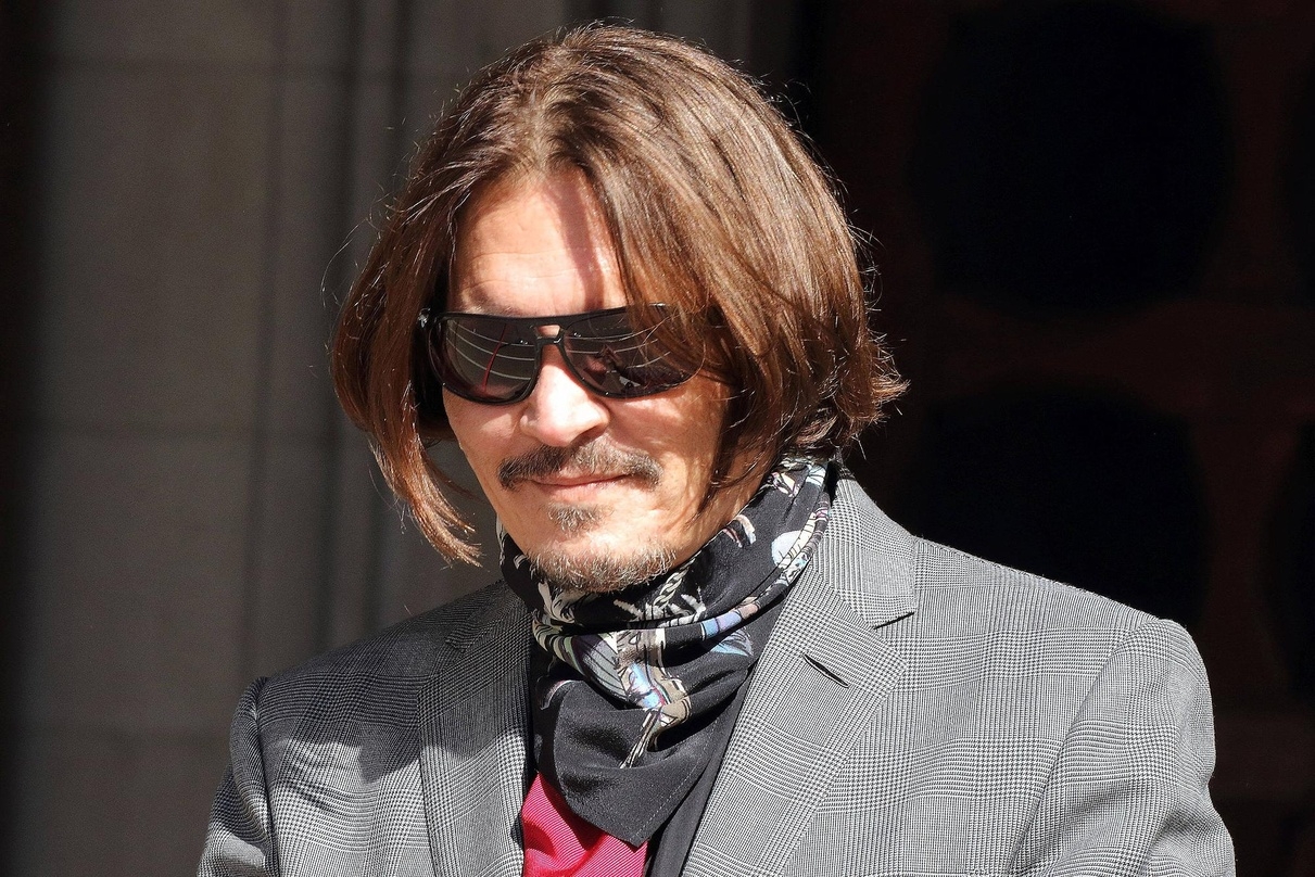 Nach mehr als 25 Jahren nimmt Johnny Depp wieder auf dem Regiestuhl Platz