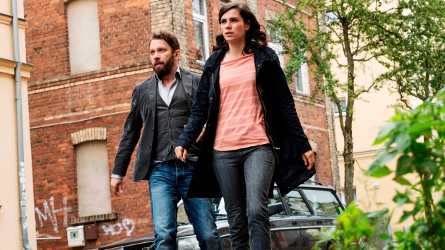 Lessing (Christian Ulmen) und Kira Dorn (Nora Tschirner) im "Tatort: Die harte Kern"