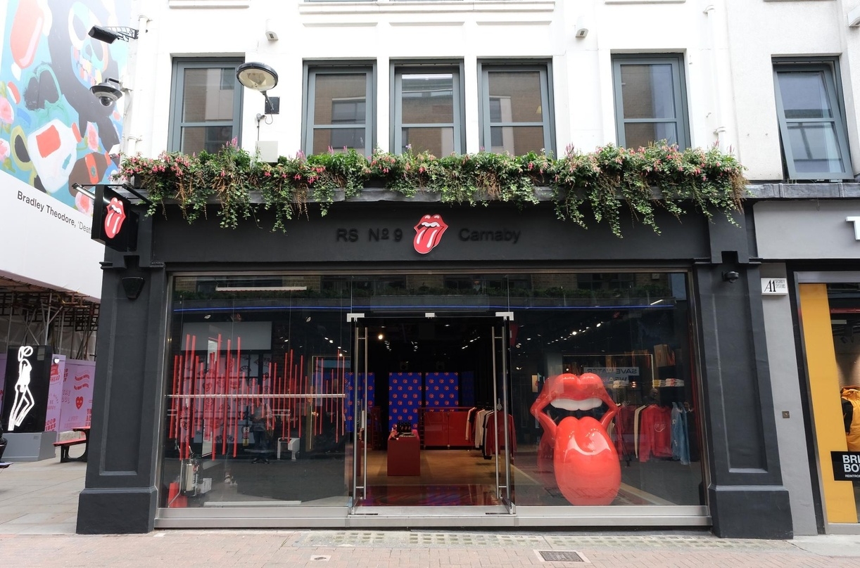Zieht in die Carnaby Street in London: der Flagship Store der Rolling Stones