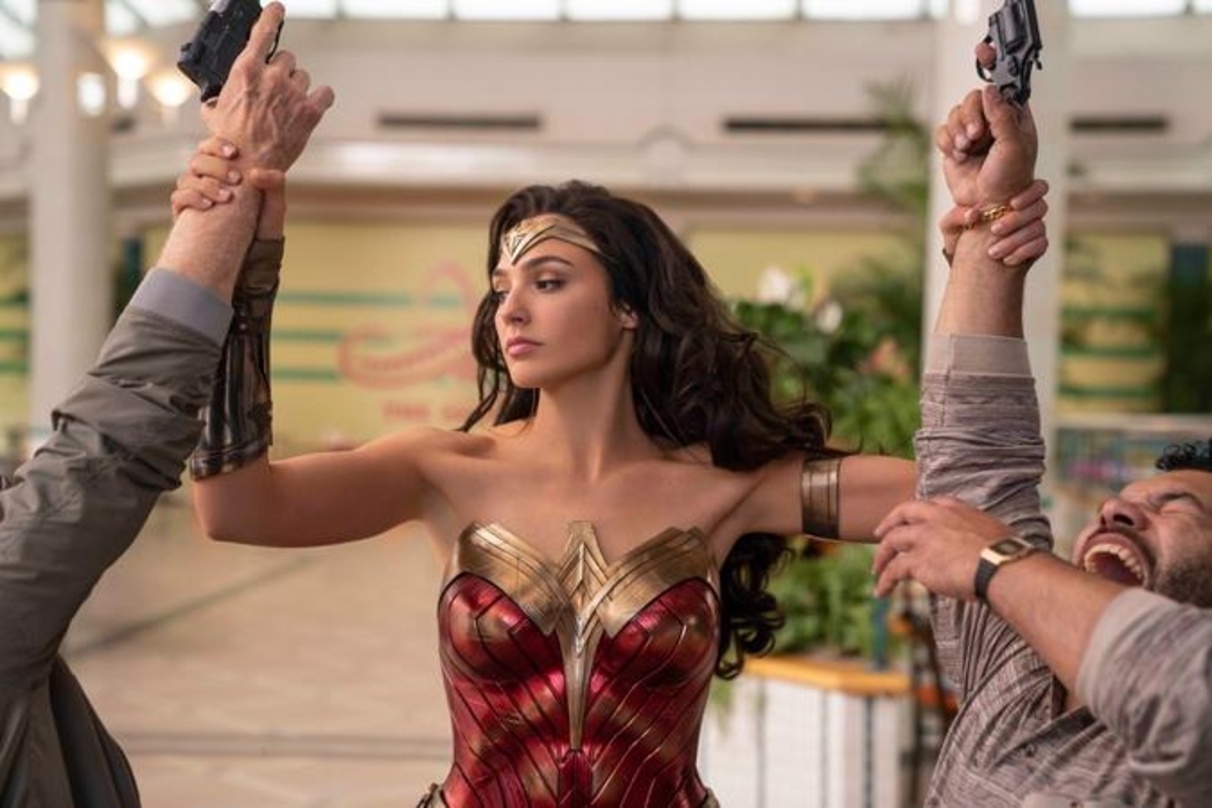 "Wonder Woman 1984" geht in Deutschland vorab auf Sky, für weitere Titel wurde ein stark verkürztes Fenster bestätigt