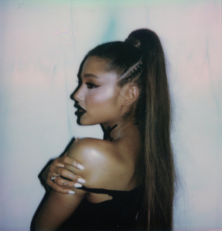 Regiert in den UK-Charts erneut Alben- und Singleshitliste: Ariana Grande