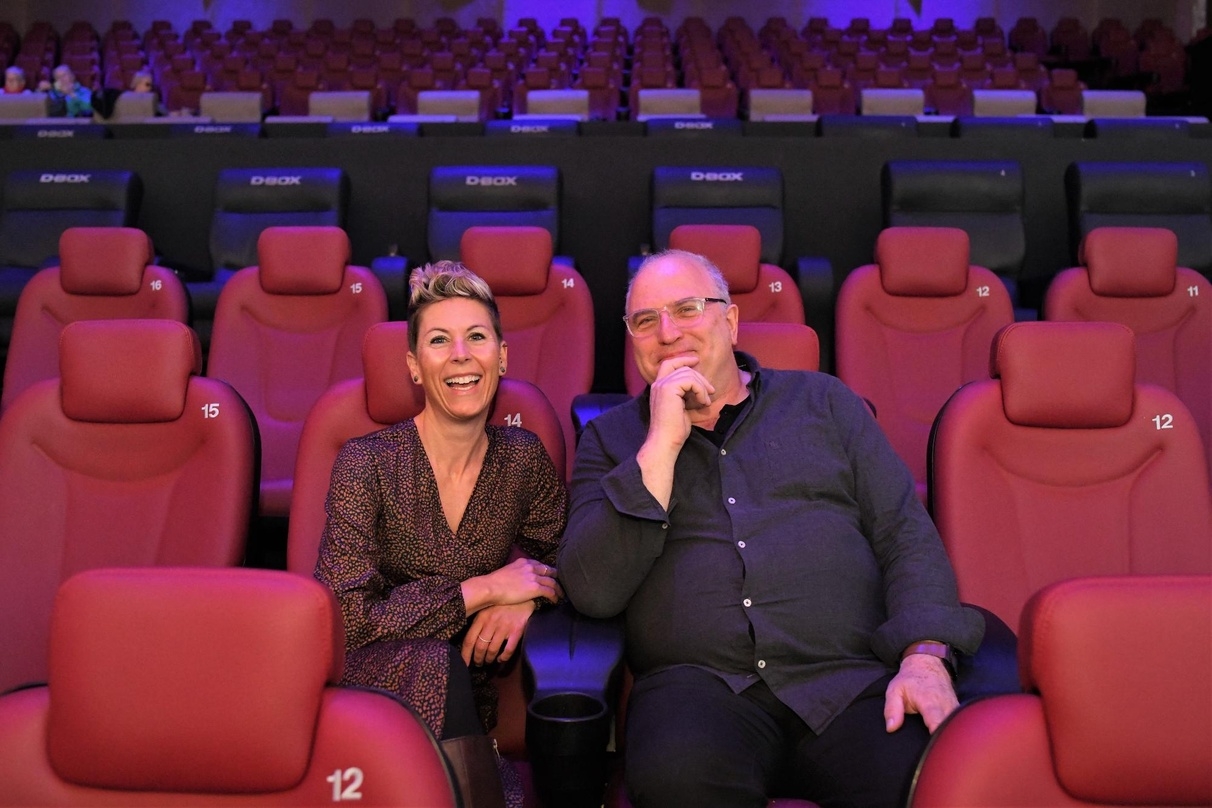 Viola Hoffmann und Torsten Striegnitz im Cineplex Neustadt