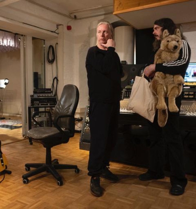 Im Studio: der Münchner Produzent Hell (links) und der Berliner Künstler Jonathan Meese