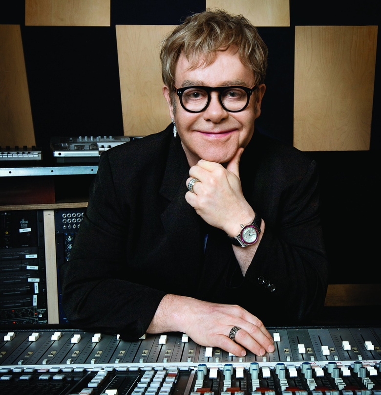 Eben noch mit Leon Russell im Studio, demnächst wieder auf der Showbühne: Elton John