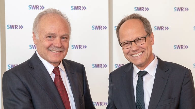 SWR-Intendanz: Vorgänger Peter Boudgoust und sein Nachfolger Kai Gniffke (v.li.)