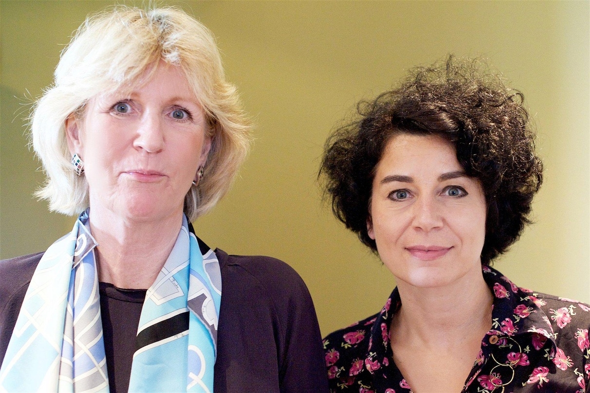 Engagieren sich für das Doppel-Kopf-Programm: Verlegerin Dagmar Sikorski (links) und Andrea Rothaug