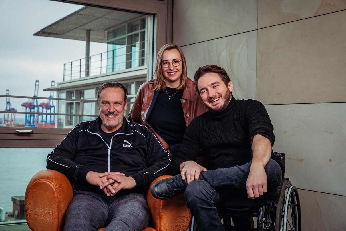 Arbeiten nun zusammen (von links): Bernd Hocke, Sabrina Frahm (beide Superlaut) und Felix Brückner (Fheels)