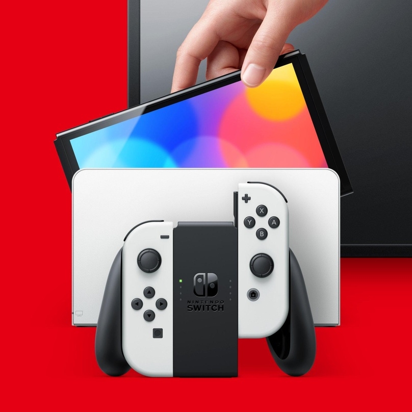 Ab dem 8. Oktober wird die Nintendo Switch - OLED Modell in den Farben Weiß und Neon-Rot/Neon-Blau erhältlich sein. 