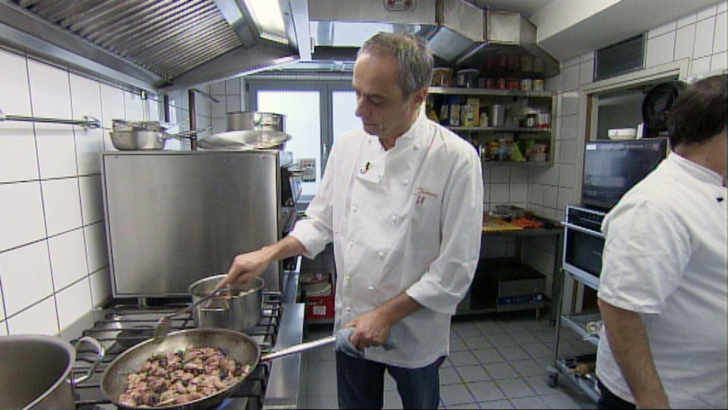 Sternekoch Christian Rach startete im Freisinger "La Petite France" erfolgreich wie nie zuvor in die neue Staffel von "Rach - Der Restauranttester"