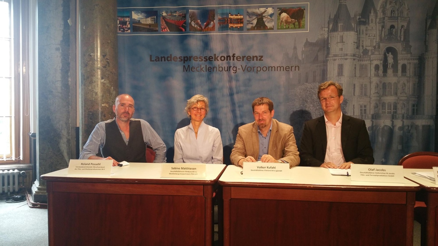 Roland Possehl, Sabine Matthiesen, Volker Kufahl und Olaf Jacobs bei der Vorstellung des Positionspapiers