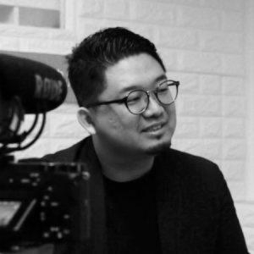 Unter anderem Dixon Wu diskutiert zum Thema Jugendschutz und Games auf der B3 Biennale.