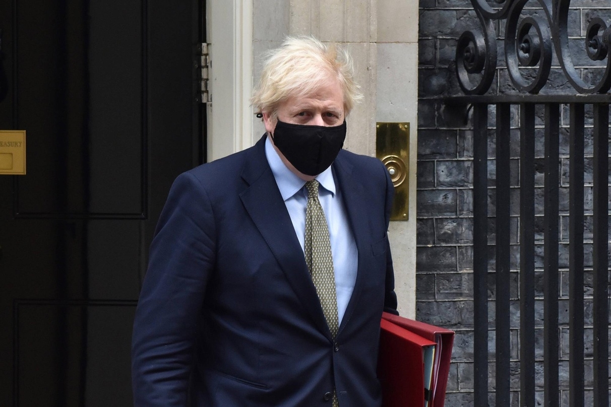 Premierminister Boris Johnson hat für England einen verschärften Lockdown angekündigt