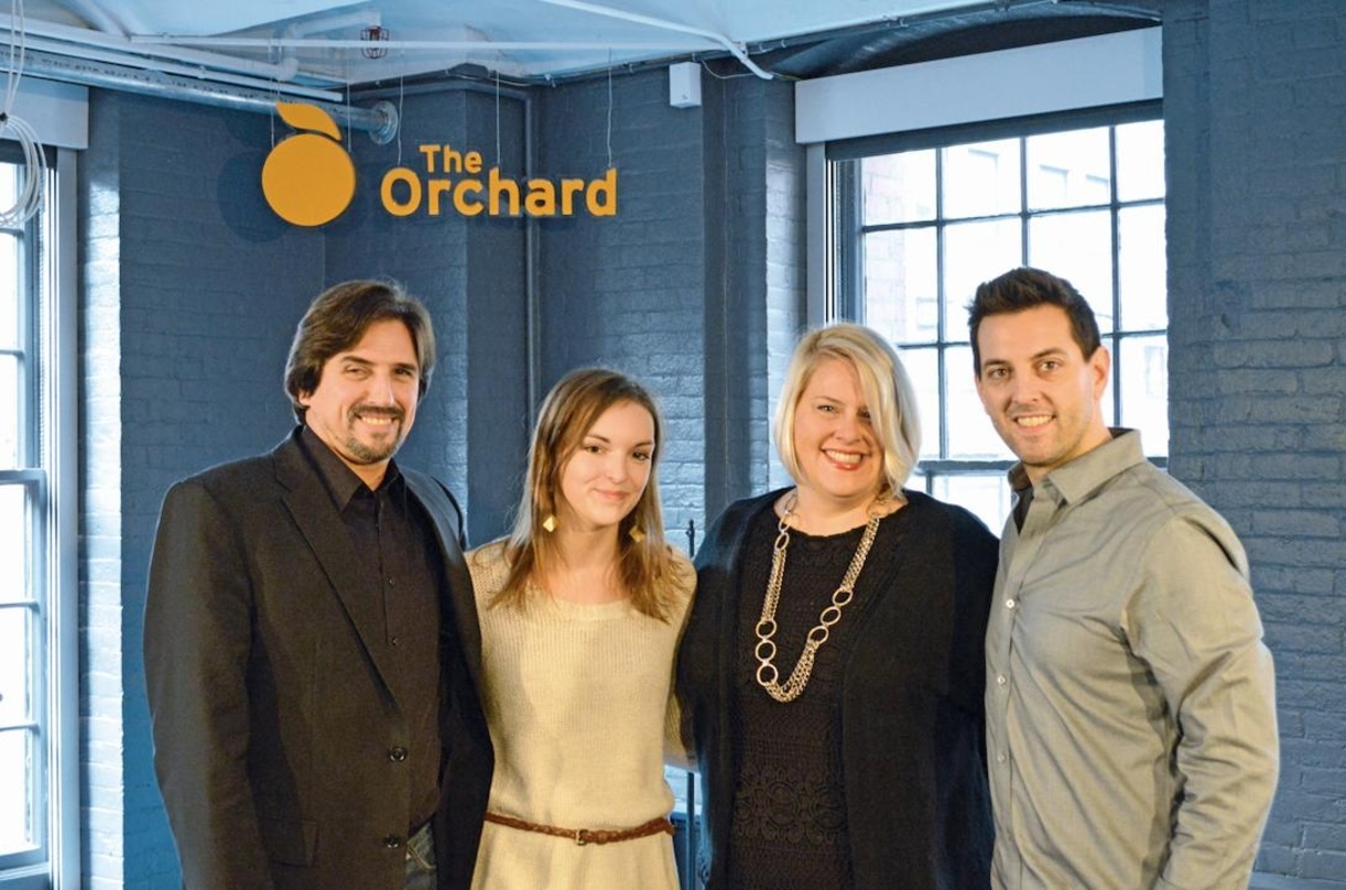 Schulterschluss bei The Orchard: Manlio Celotti (links), hier Anfang 2015 mit (von links) Doris Weser, Coolen Theis und Brad Navin 