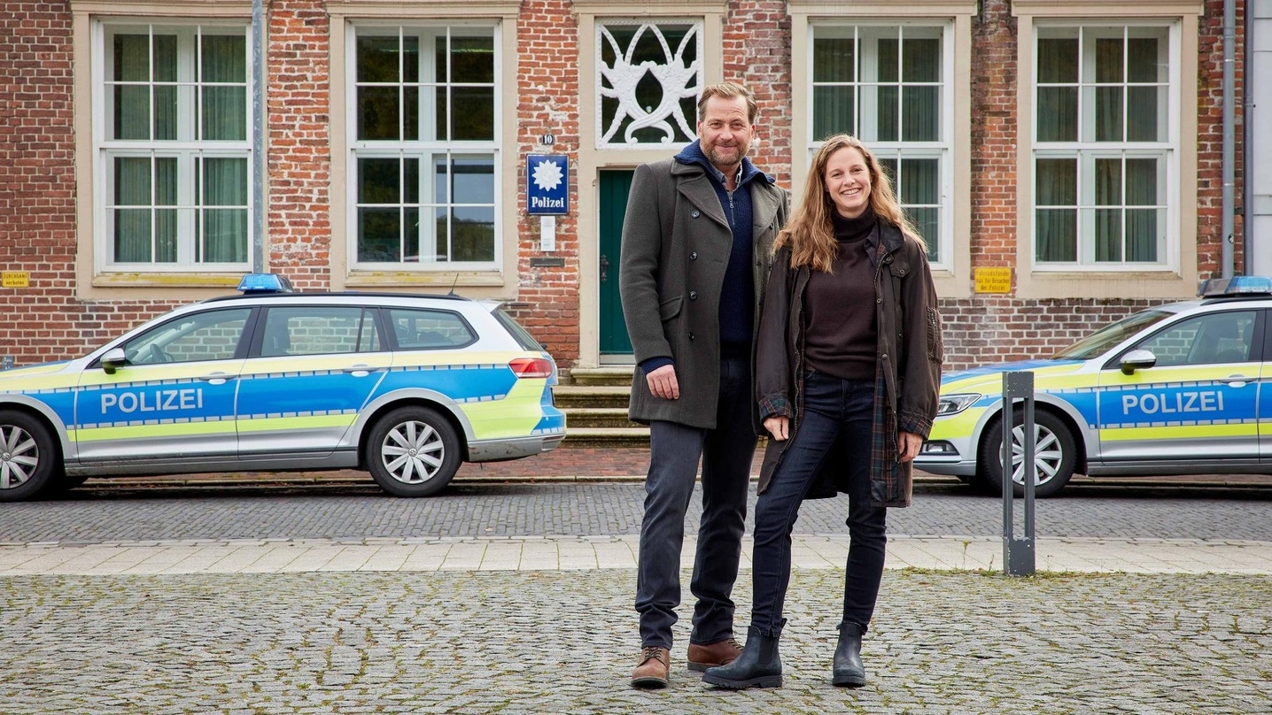 Neue Hauptdarstellerin beim ZDF-"Ostfriesland-Krimi": Picco von Groote, hier im Bild mit Christian Erdmann 