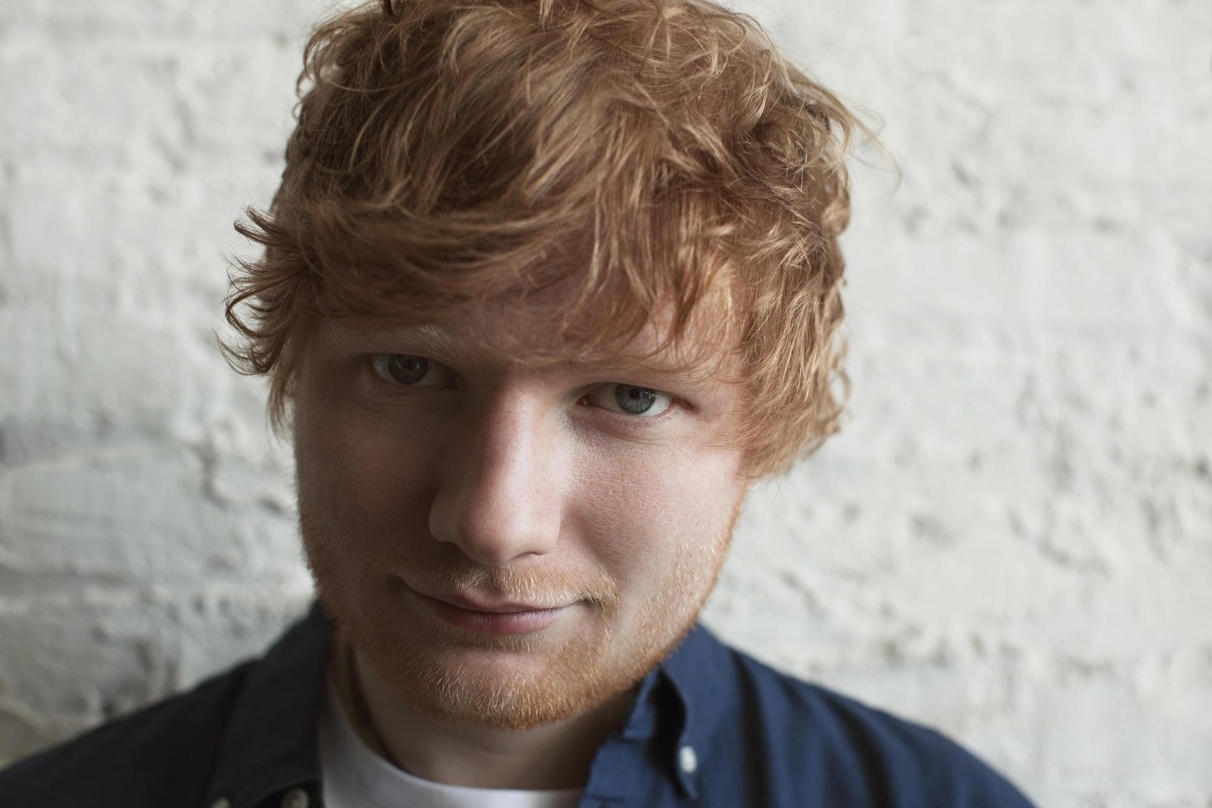 Hält einmal mehr die Konkurrenz bei Alben und Singles in Schach: Ed Sheeran