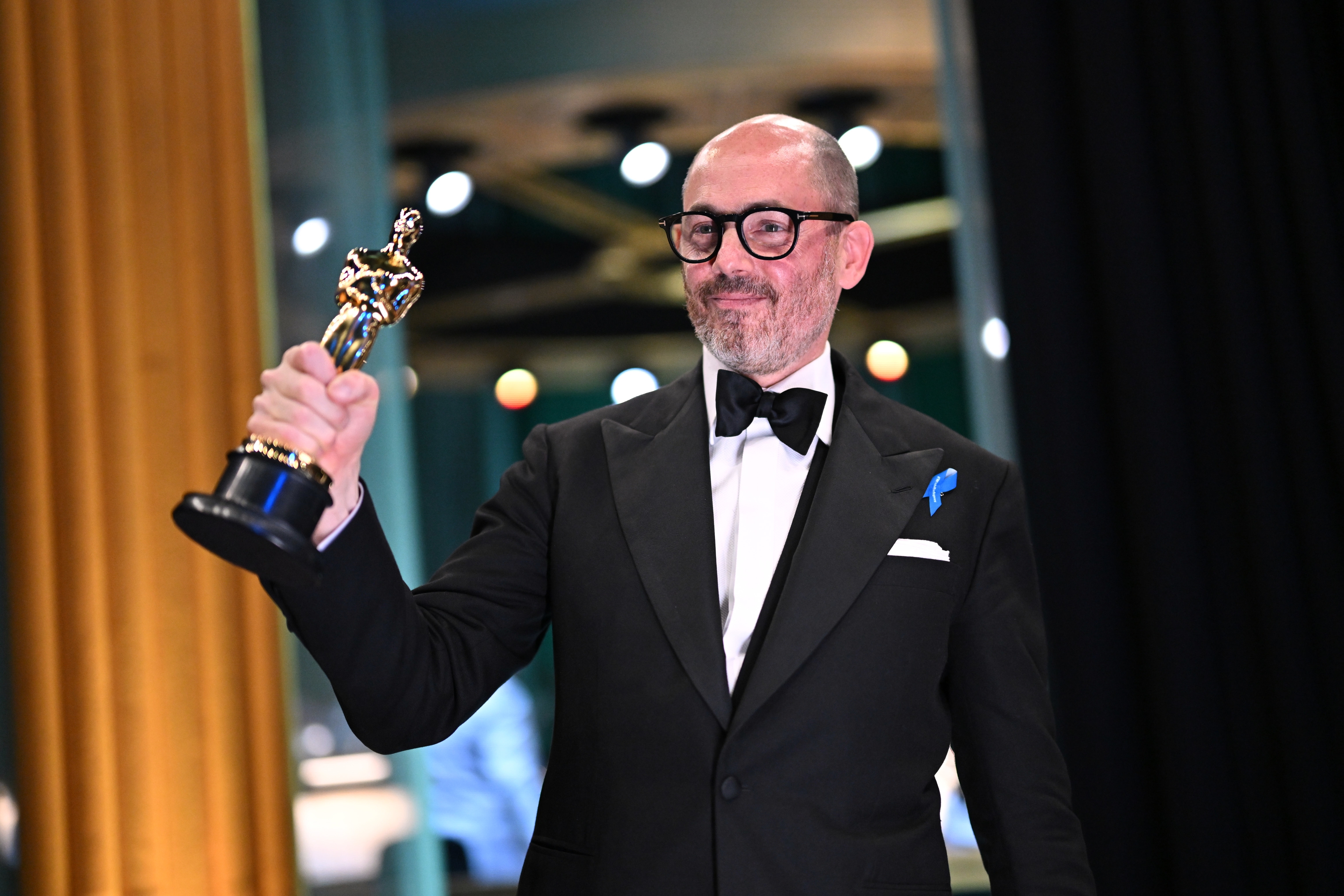 Edward Berger accepts the Oscar® for International Feature Film during the live ABC telecast of the 95th Oscars® at the Dolby® Theatre at Ovation Hollywood on Sunday, March 12, 2023.