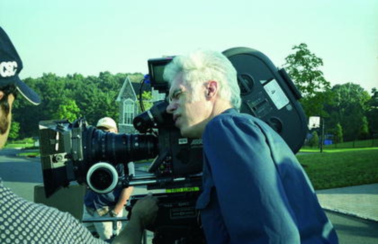 Drehbuchautor, Regisseur und Produzent in Personalunion: Jim Jarmusch, Jahrgang 1953, erntete mit den skurrilen Roadmovies "Stranger than Paradise" (1984) und "Down By Law" (1986) Kultstatus. Sein neuester Film "Broken Flowers" spielte am US-Boxoffice nach vier Wochen 8,6 Mio. Dollar ein