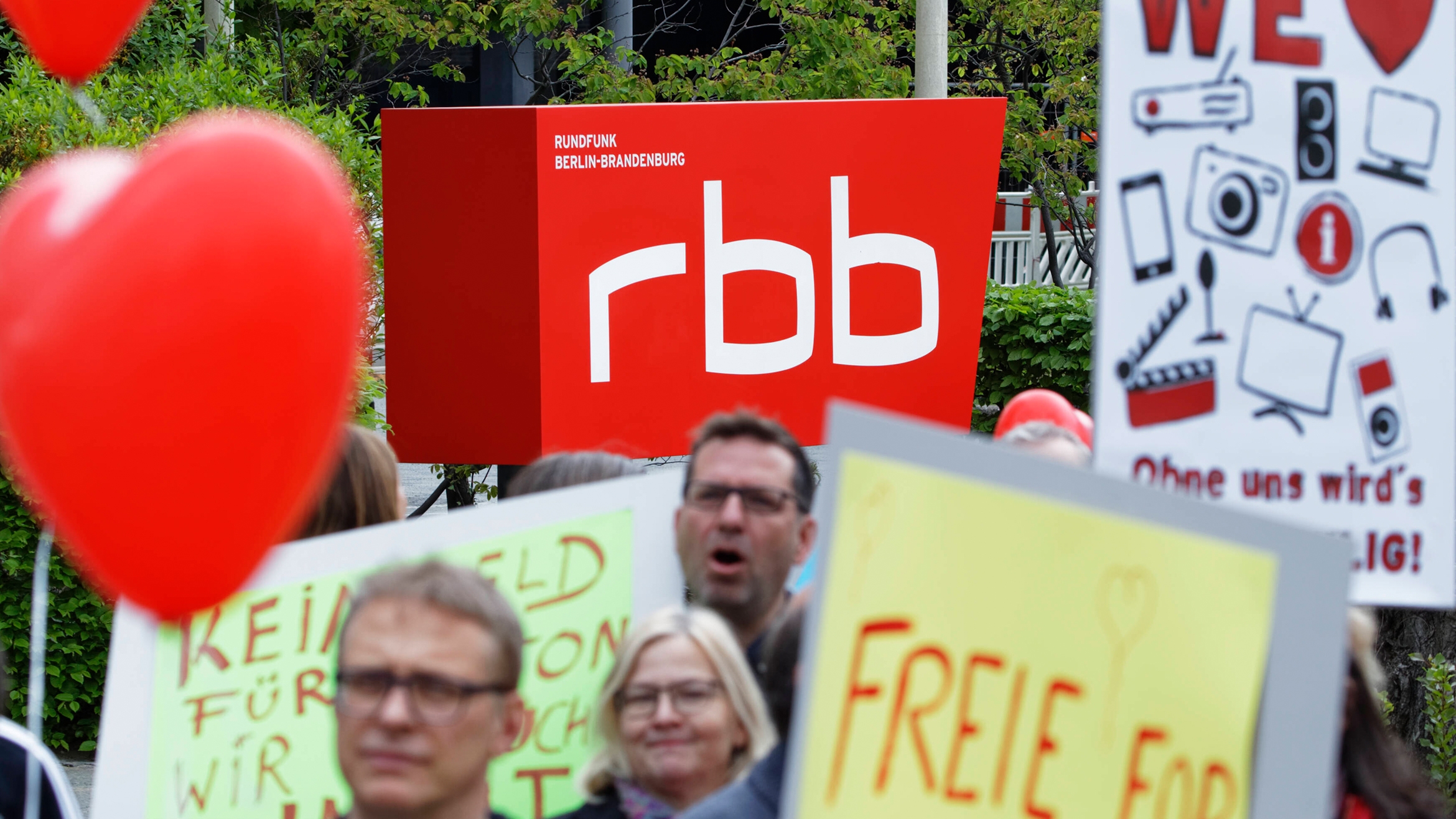 RBB-Beschäftigte demonstrierten auch am 1. Mai für faire Arbeitsbedingungen –
