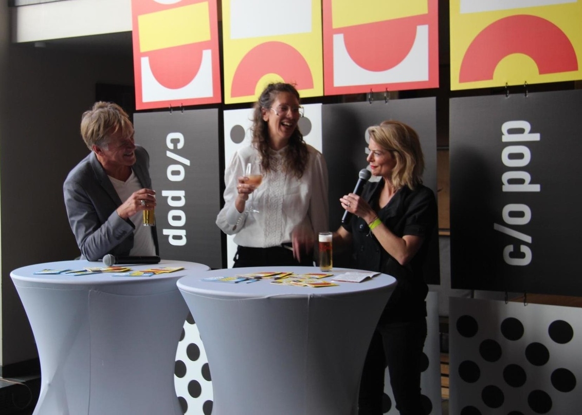 Stimmten sich auf die Veranstaltung ein (von links): Norbert Oberhaus, Elke Kuhlen und Anja Backhaus
