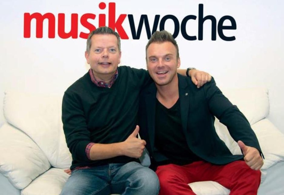 Auf der Musik Woche-Couch: Sänger René Ulbrich (rechts) und sein Manager Matthias Friedrich