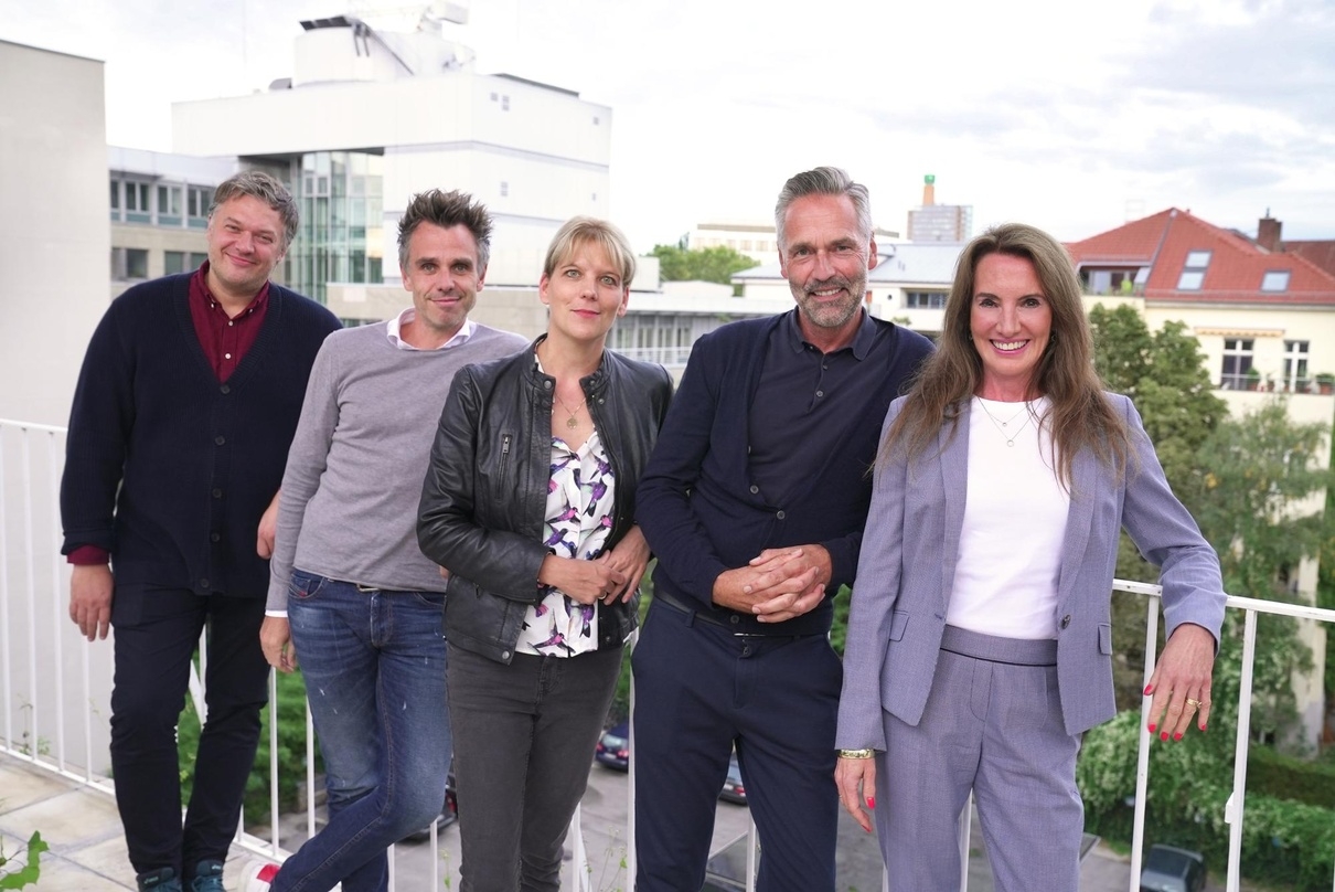 Bilden das neue Führungsteam bei Bildergarten Entertainment (von links): Michael Beyer, Mike Timmermann, Miriam Schulze, Kai Doose und Christiane Knaup
